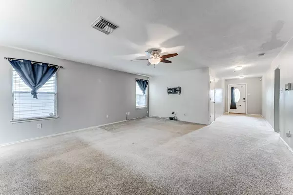 7527 Kennemer DR, Humble, TX 77338