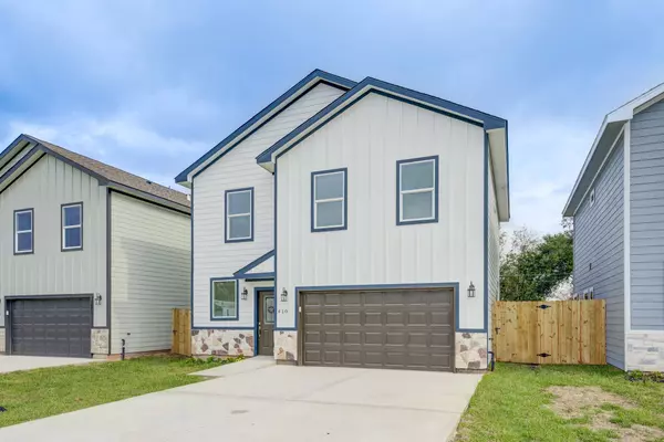 410 N 4th ST, Beasley, TX 77417