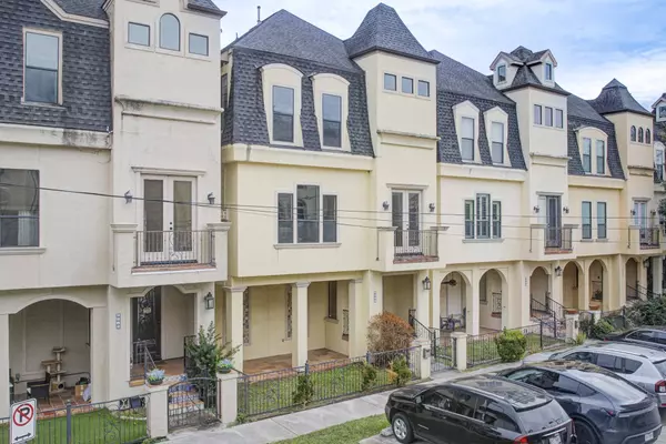 2308 Couch ST, Houston, TX 77008