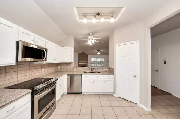 15403 Court Green TRL, Cypress, TX 77433