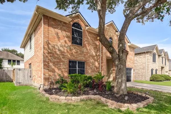 12415 Silversmine DR, Houston, TX 77014