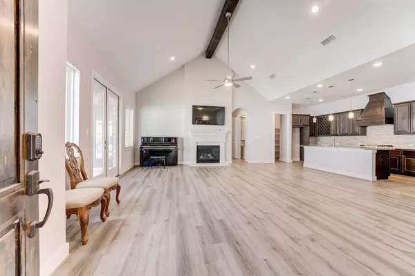 10622 Heather Berry LN, Cypress, TX 77433