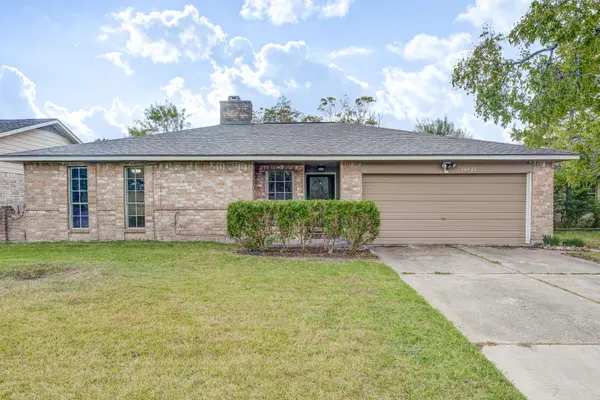 16926 Blackhawk BLVD, Friendswood, TX 77546