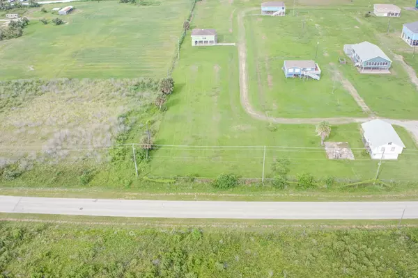 0 N Gafftoppers, Galveston, TX 77554