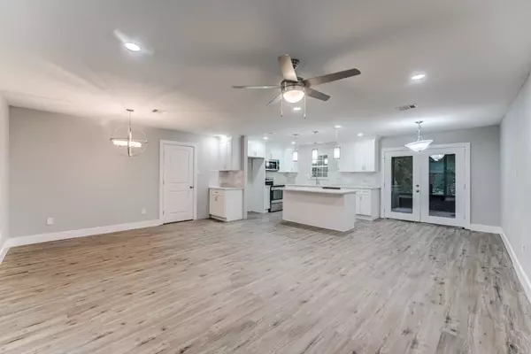 5535 Elm Springs DR, Houston, TX 77048