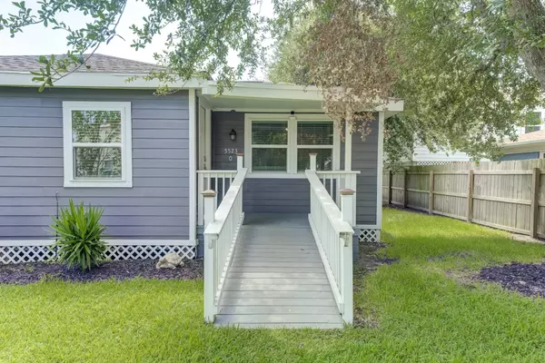 5523 Avenue O, Galveston, TX 77551