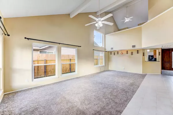 12611 Vitry LN, Houston, TX 77071