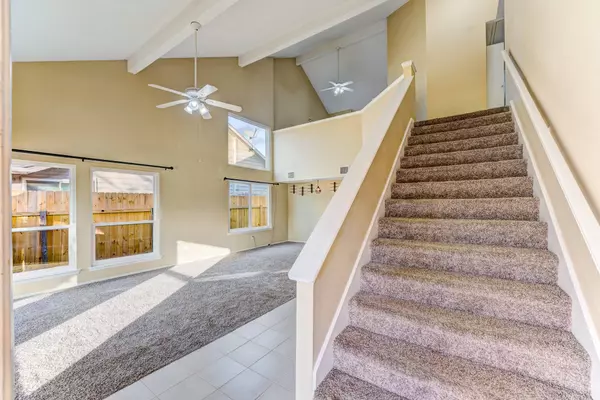 12611 Vitry LN, Houston, TX 77071