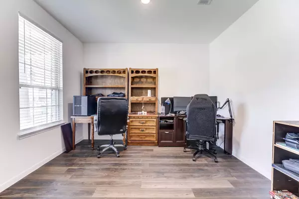 338 Shady Cedar Hill LN, Conroe, TX 77378