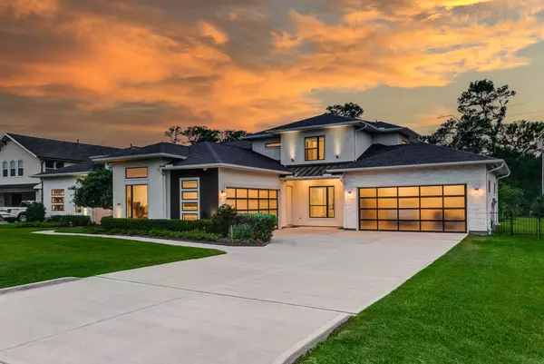 1002 Royal Lakes Manor BLVD, Richmond, TX 77469