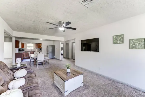 1908 Mississippi ST, Baytown, TX 77520