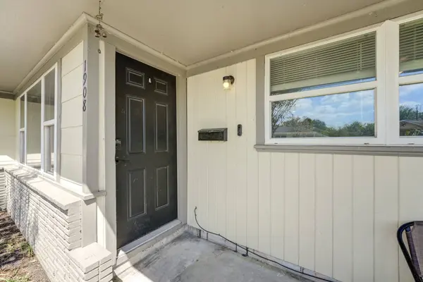 1908 Mississippi ST, Baytown, TX 77520