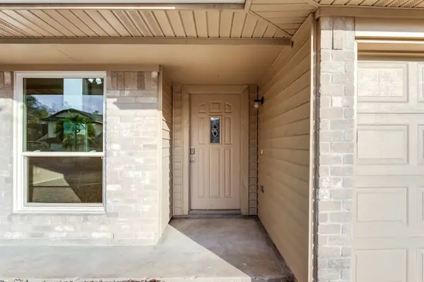12611 Vitry LN, Houston, TX 77071