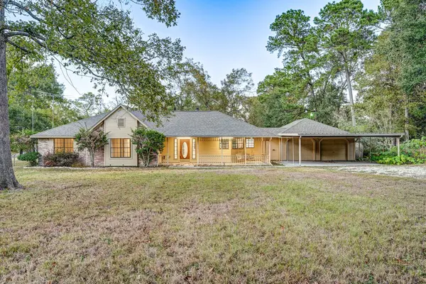 25869 Magnolia DR, Splendora, TX 77372