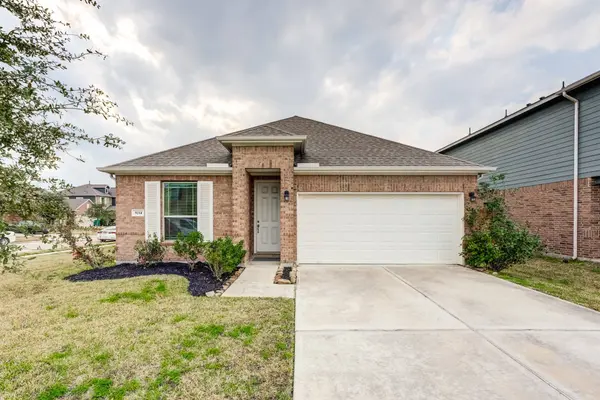 9214 Penfield DR, Rosharon, TX 77583