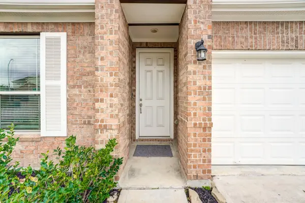 9214 Penfield DR, Rosharon, TX 77583