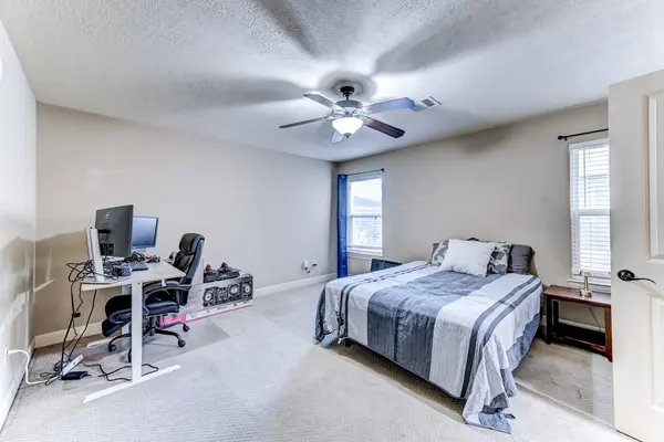 1325 W 24th ST #D, Houston, TX 77008