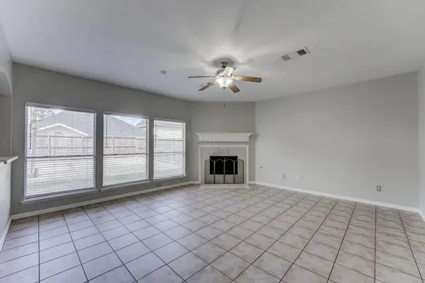 12415 Silversmine DR, Houston, TX 77014