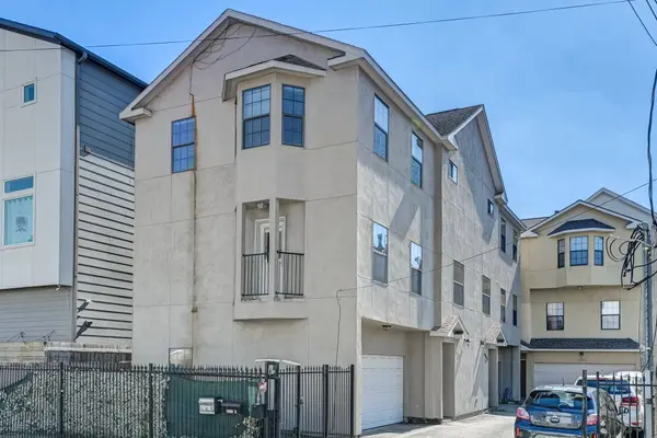 4323 Marina ST #A, Houston, TX 77007