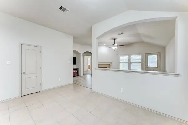 11710 Harristown DR, Houston, TX 77047