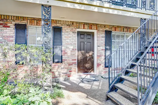 3224 Timmons LN #157, Houston, TX 77027