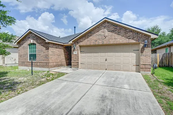 305 Pine Mist LN, Conroe, TX 77304