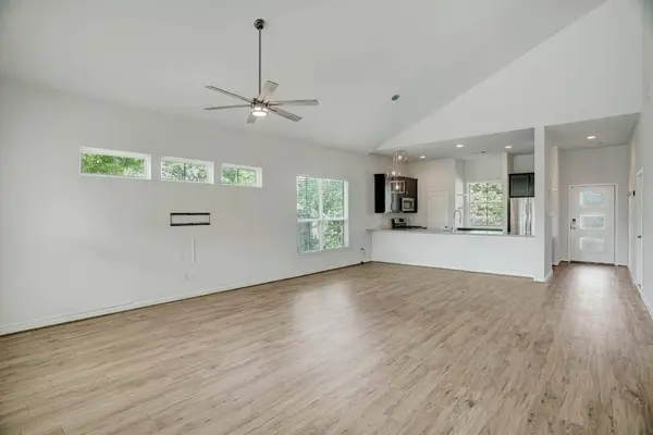 3413 Omega ST, Houston, TX 77022
