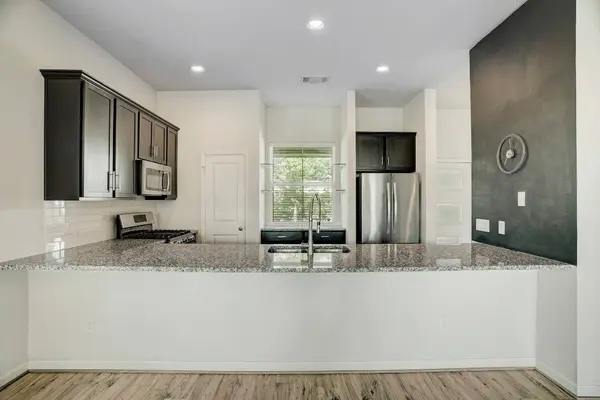 3413 Omega ST, Houston, TX 77022