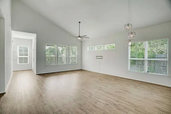 3413 Omega ST, Houston, TX 77022