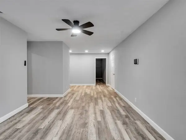 7914 Belbay ST, Houston, TX 77033