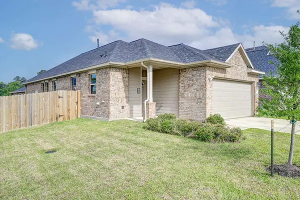 27085 Kestrel TRL, Magnolia, TX 77354
