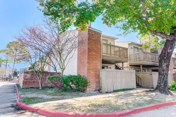 6001 Reims RD #1101, Houston, TX 77036