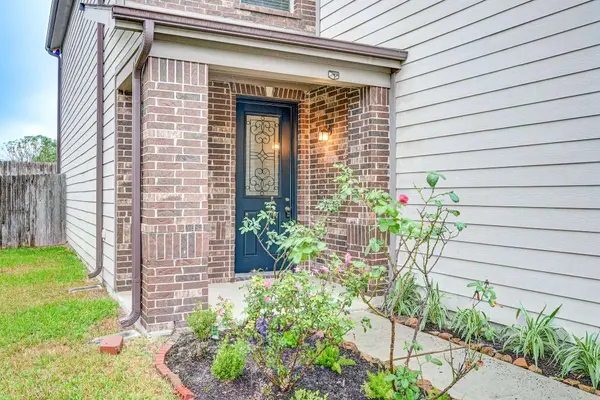 4706 Mint TRL, Houston, TX 77066