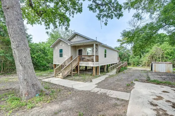 301 Bayou DR, Channelview, TX 77530