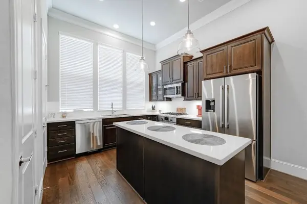 8648 Emnora LN, Houston, TX 77080