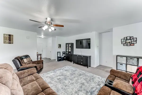 9850 Hunter Springs DR, Conroe, TX 77306