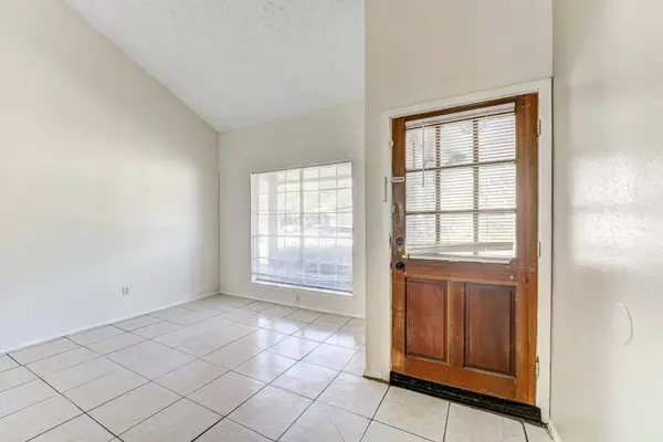 3834 Westheimer Place DR, Houston, TX 77082
