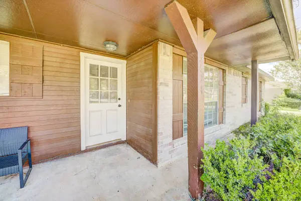 3834 Westheimer Place DR, Houston, TX 77082