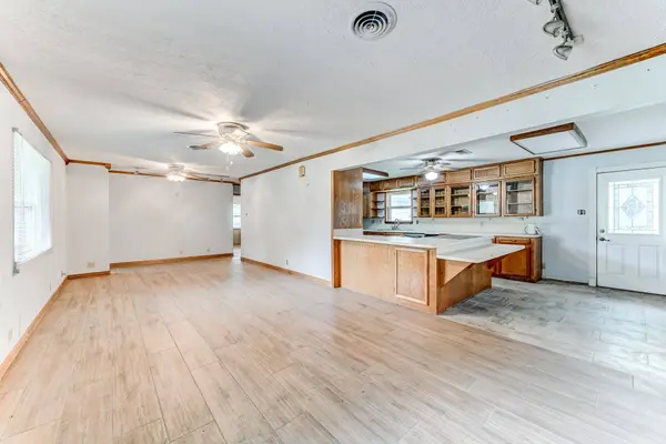 4709 Frontier DR, Houston, TX 77041