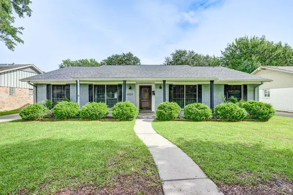 6034 Cartagena ST, Houston, TX 77035