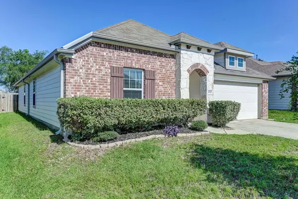 40541 Mostyn Lake DR, Magnolia, TX 77354