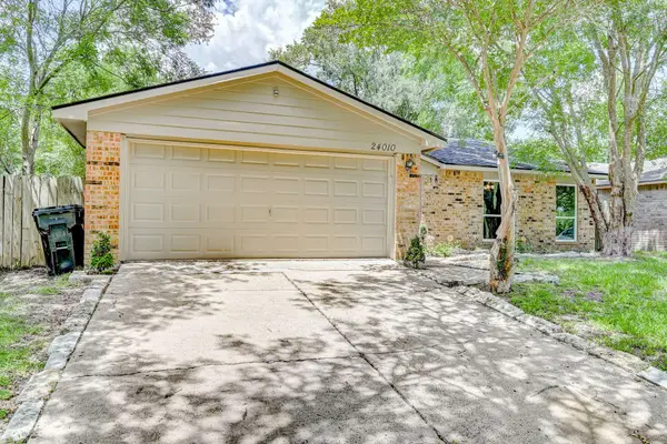 24010 Palo Dura DR, Hockley, TX 77447