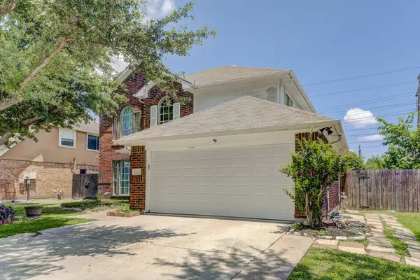 6826 River Bluff DR, Houston, TX 77085