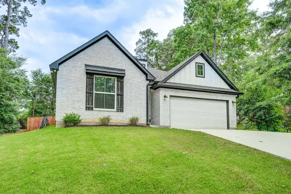 161 Springs Edge DR, Conroe, TX 77356