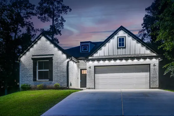 161 Springs Edge DR, Conroe, TX 77356