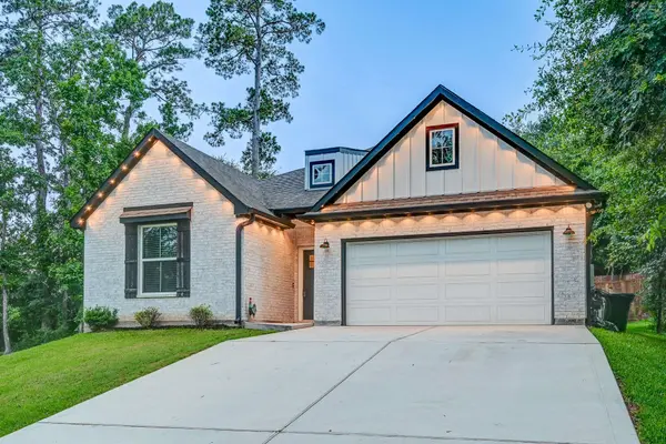 161 Springs Edge DR, Conroe, TX 77356