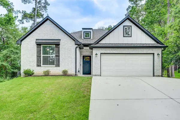 161 Springs Edge DR, Conroe, TX 77356