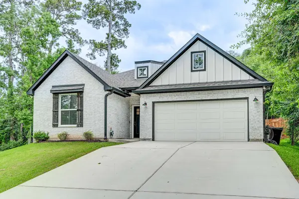 161 Springs Edge DR, Conroe, TX 77356
