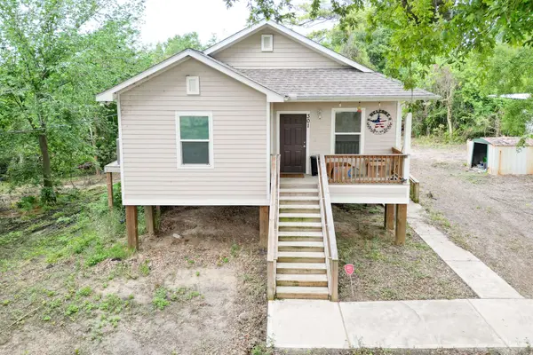 301 Bayou DR, Channelview, TX 77530