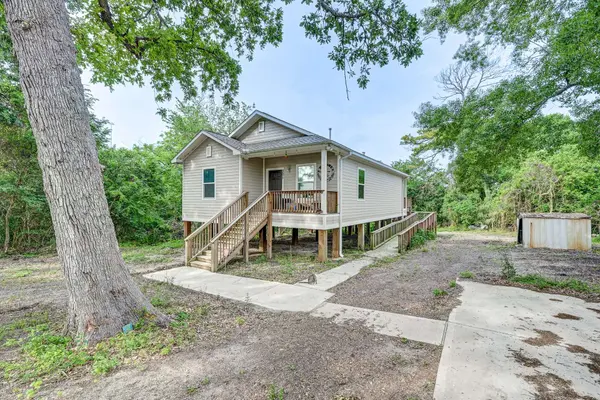 301 Bayou DR, Channelview, TX 77530